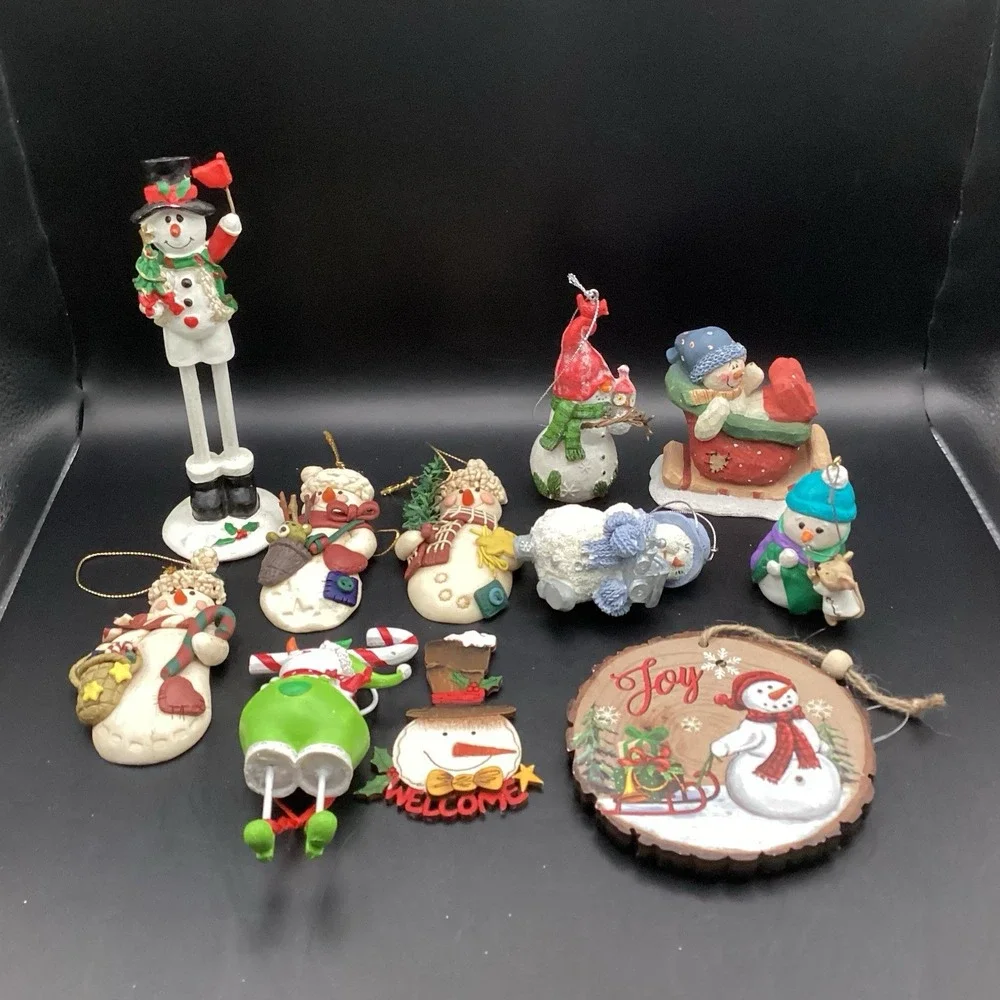 Lot of 11 Snowman Ornaments Figurines Christmas Holiday‎ Winter Decor Whimsical